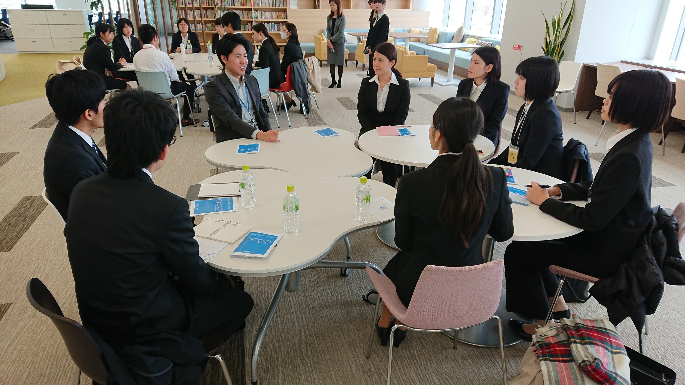 沖縄の学生が東京オフィスに来てくれました！